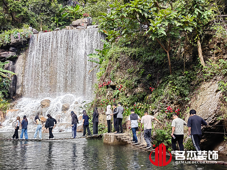 凯发k8装饰设计团队合影